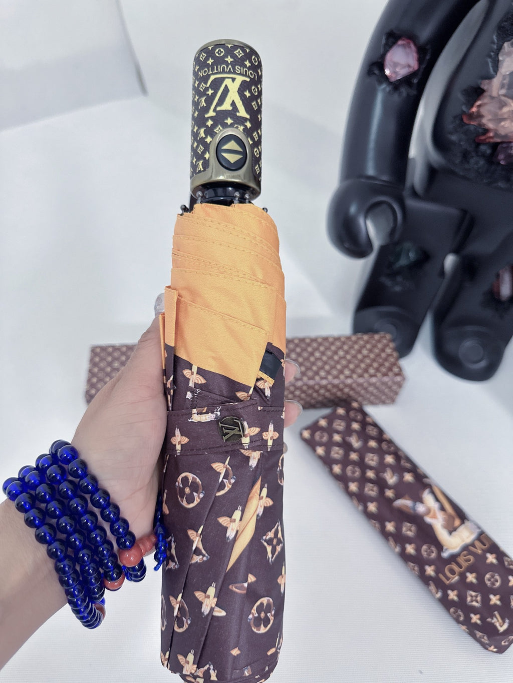 J1N56E1 Popular UV resistant umbrella