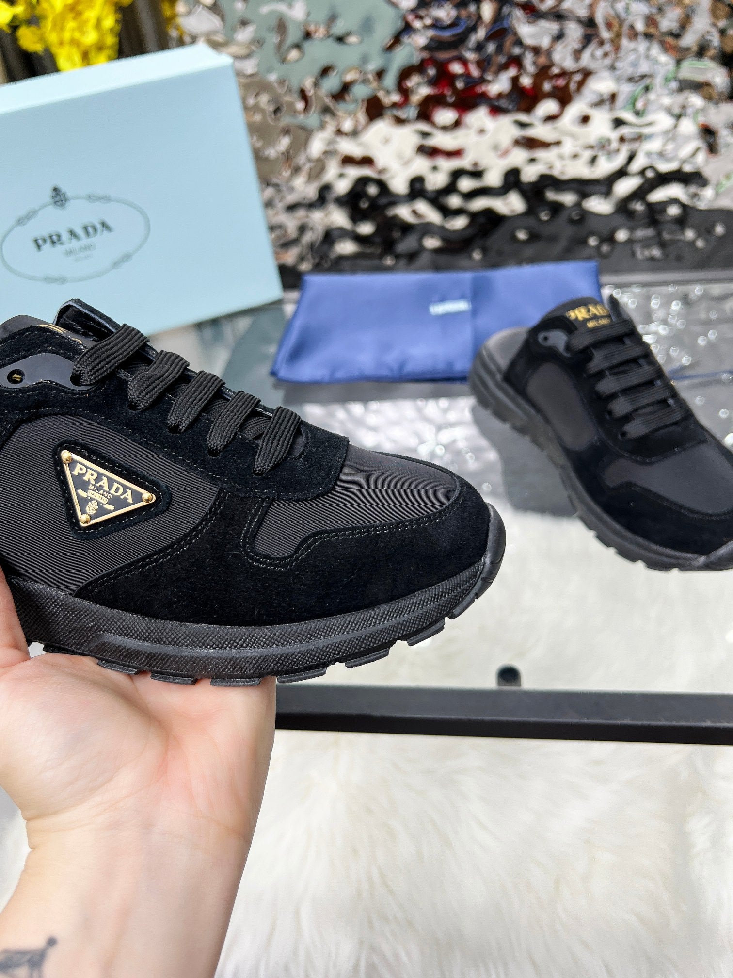 Z2Q95P96 Popular high-quality shoes