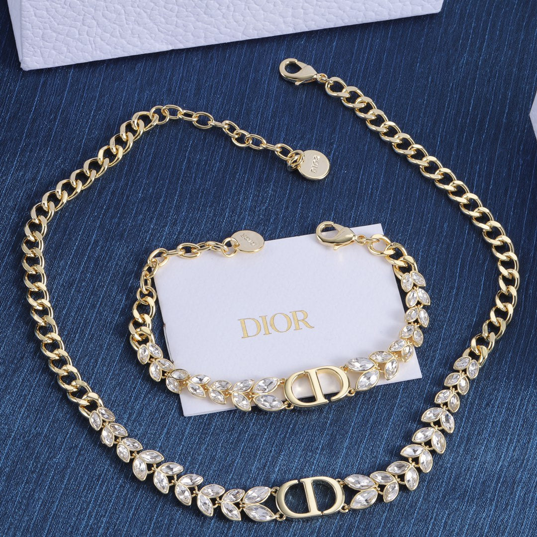 X1R75D14X Popular   Necklaces . Bracelets