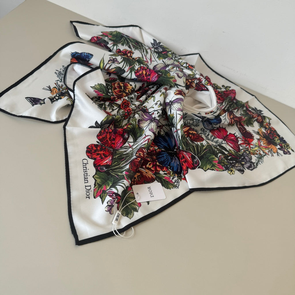 W1N46D26 Popular Silk Scarve