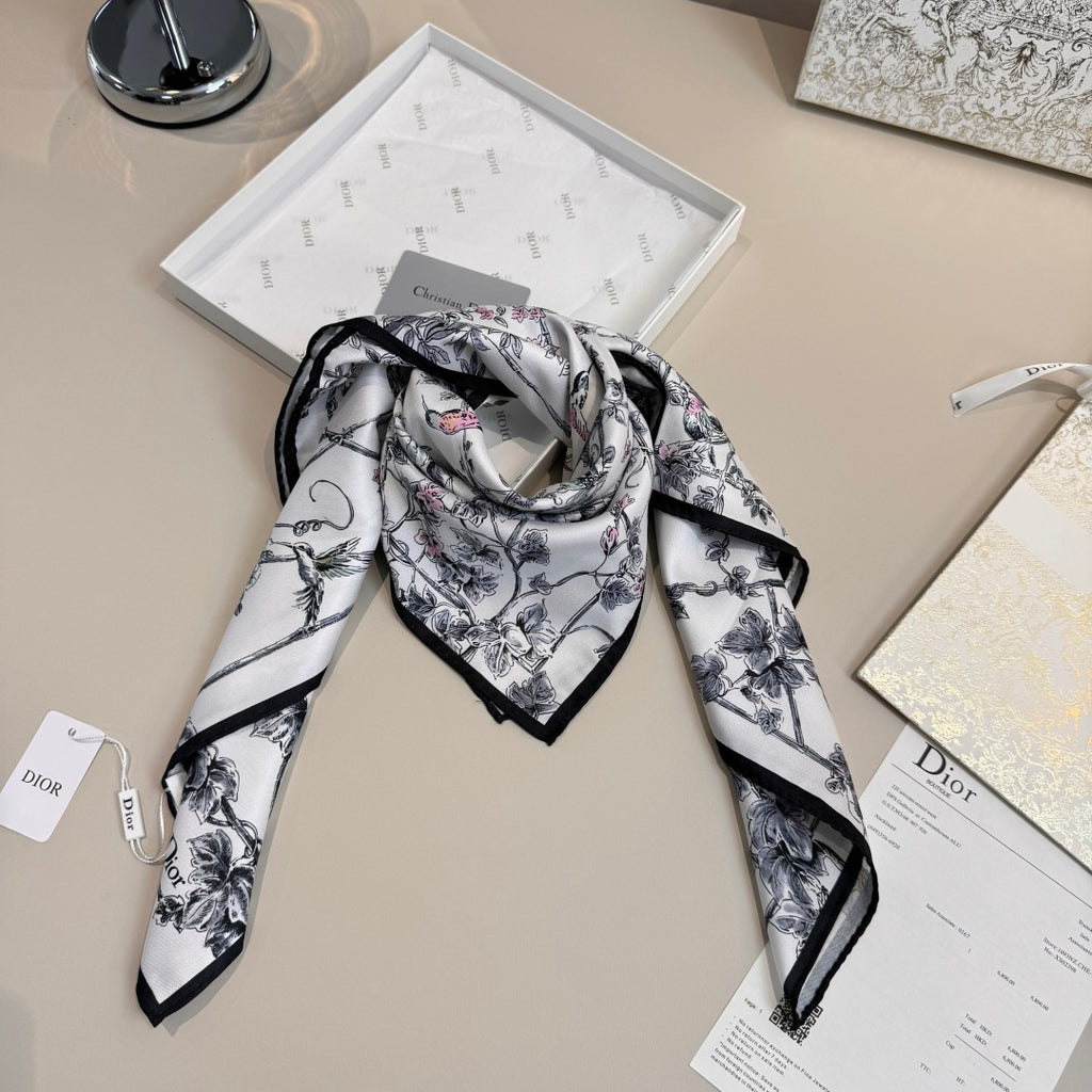 W1N46D38 Popular Silk Scarve