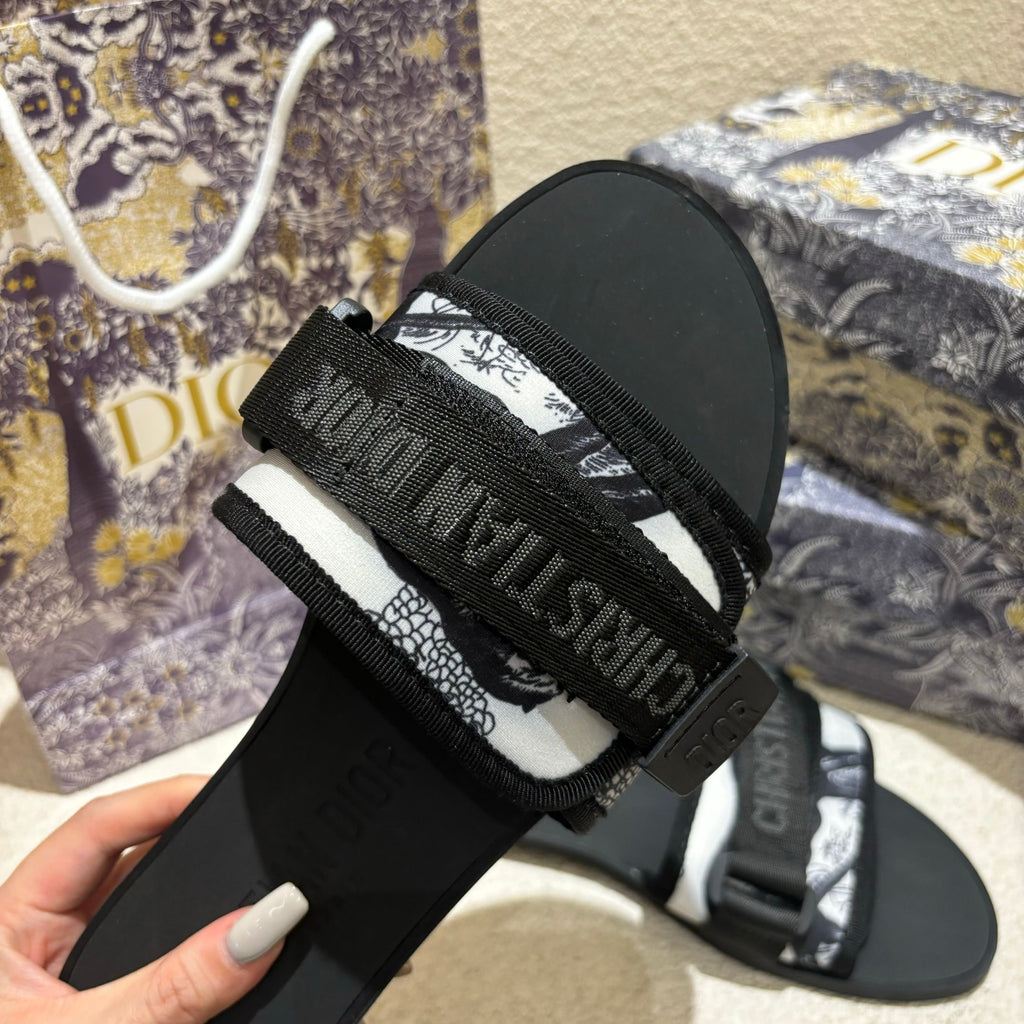 Z1ZD17 Popular slippers
