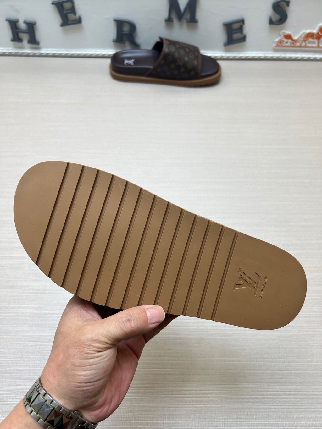 Z5WE246 Popular Slippers
