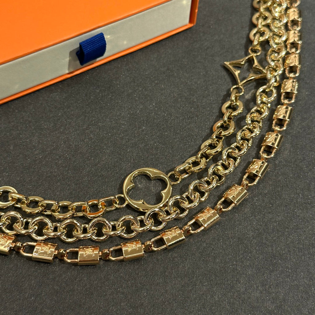 A1R46E13 Popular bag 's charms accessories