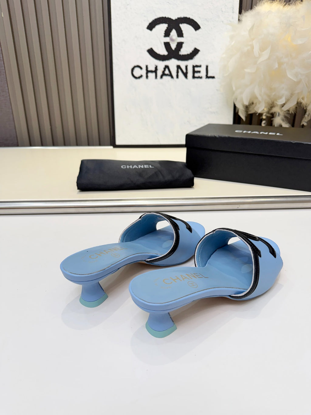 ZPX76C5  Popular high-quality leather slippers
