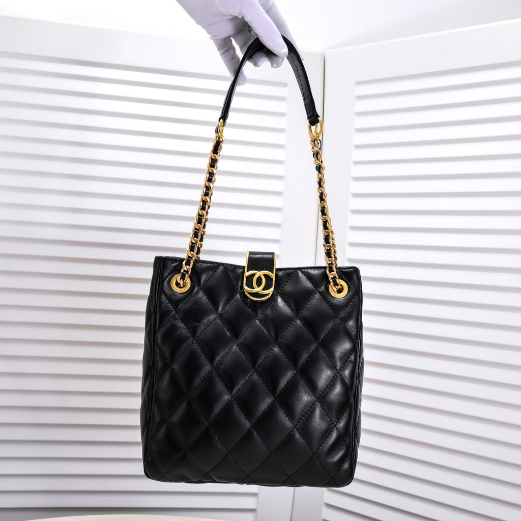 B1X102C5 Popular  leather bag 