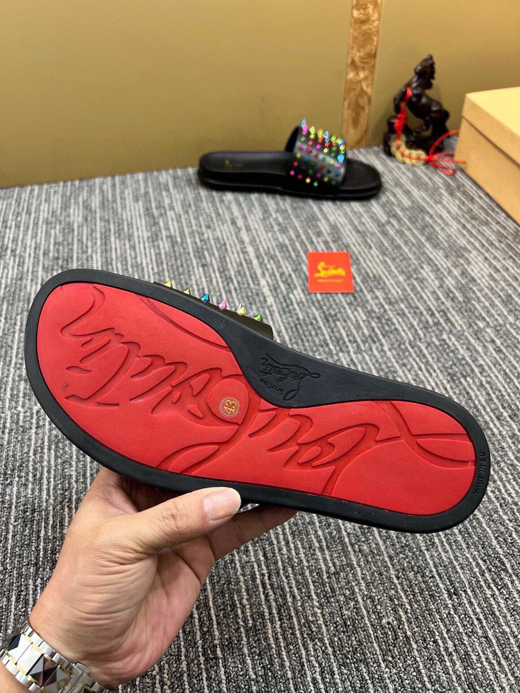 Z5ZA126 Popular slippers