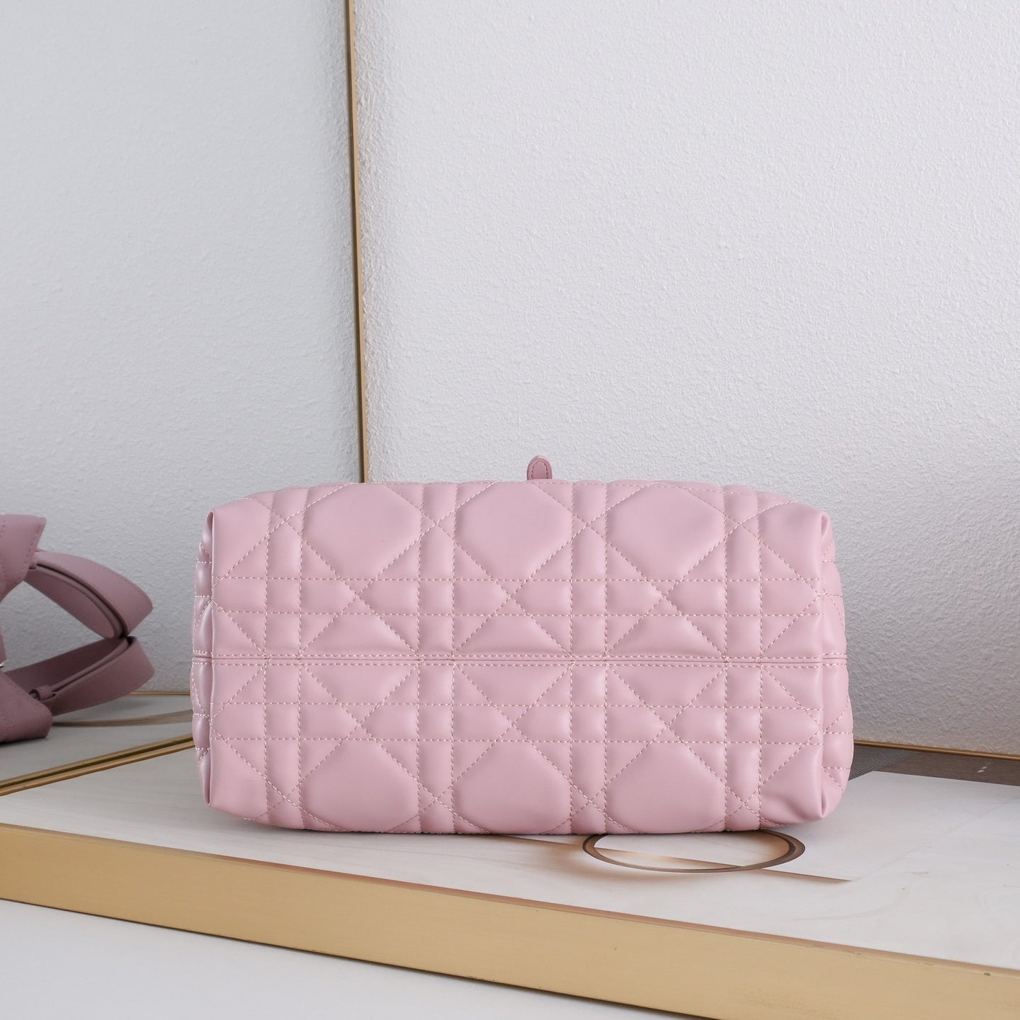 B1R76D40 Popular leather bag