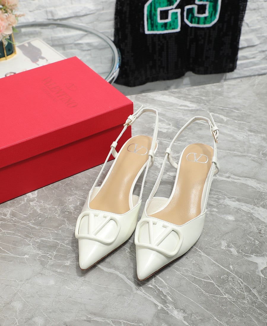 Z2N95VL17  Popular  leather  High heels