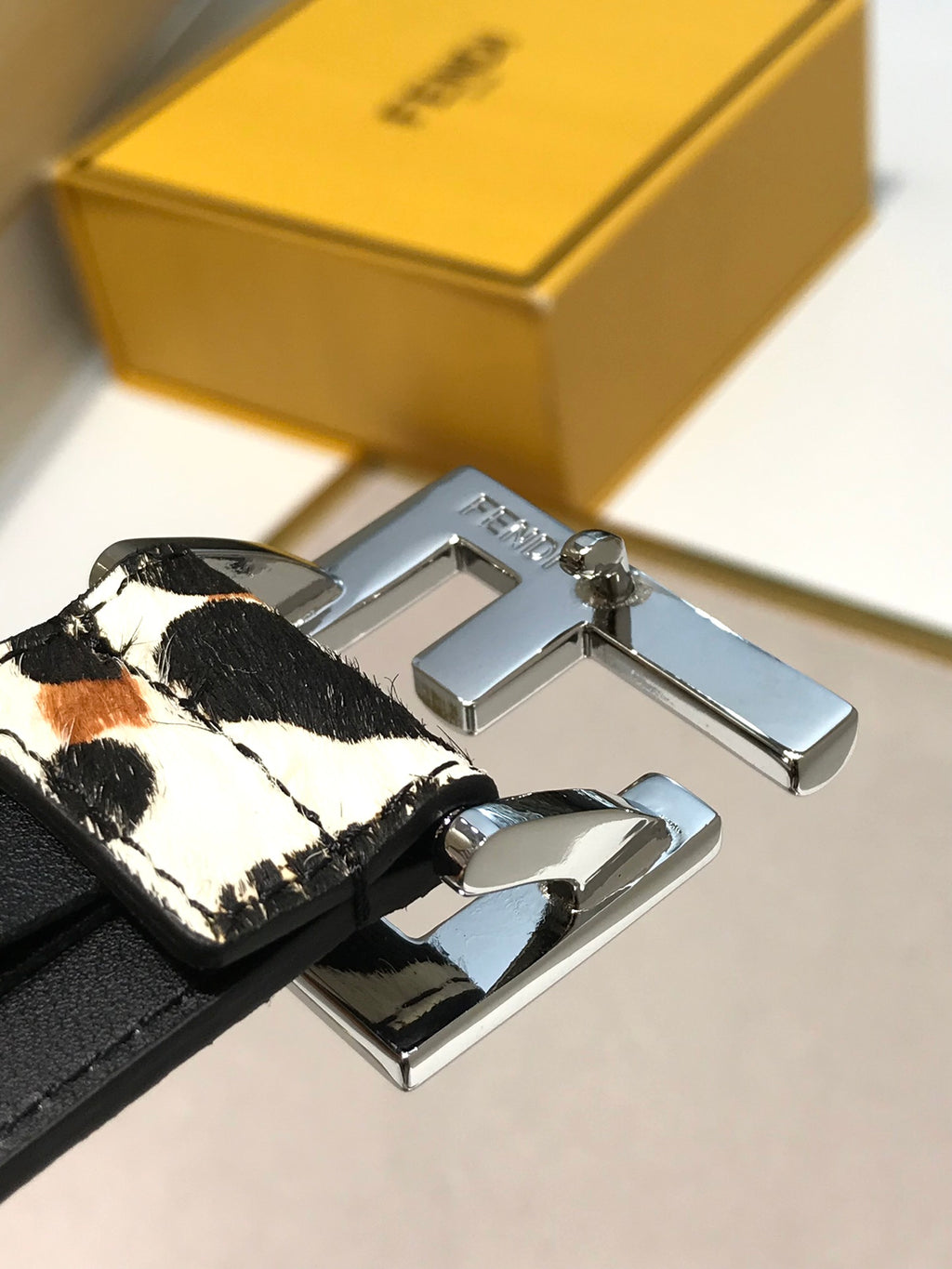 P1Q64F94 Popular   High quality belt With full package