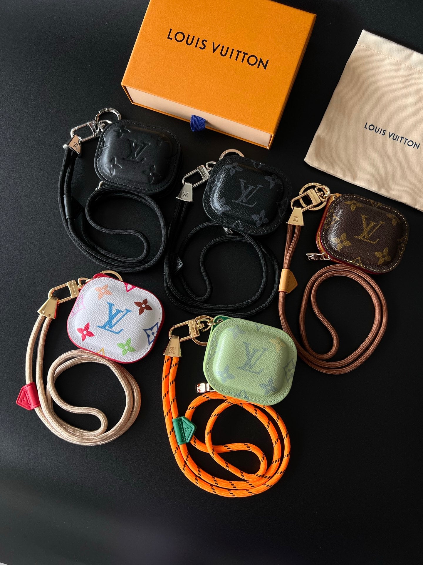 A1R76E66 Popular bag 's charms accessories