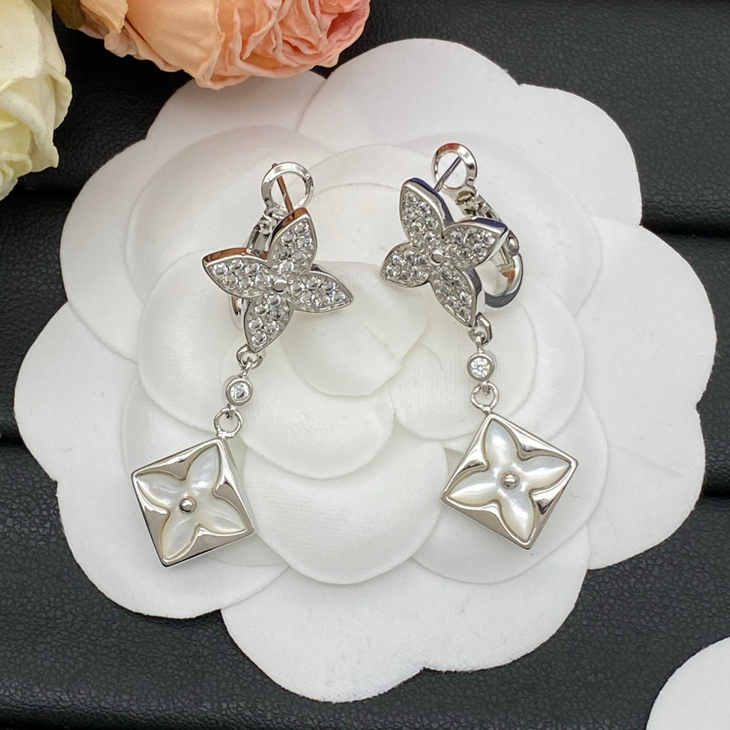 X1Z95E35E Popular Earrings