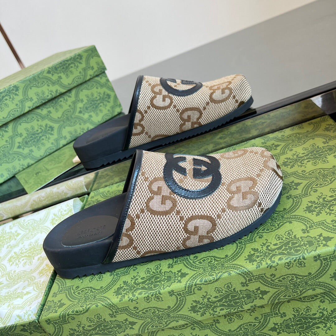 Z2YB26 Popular Slippers