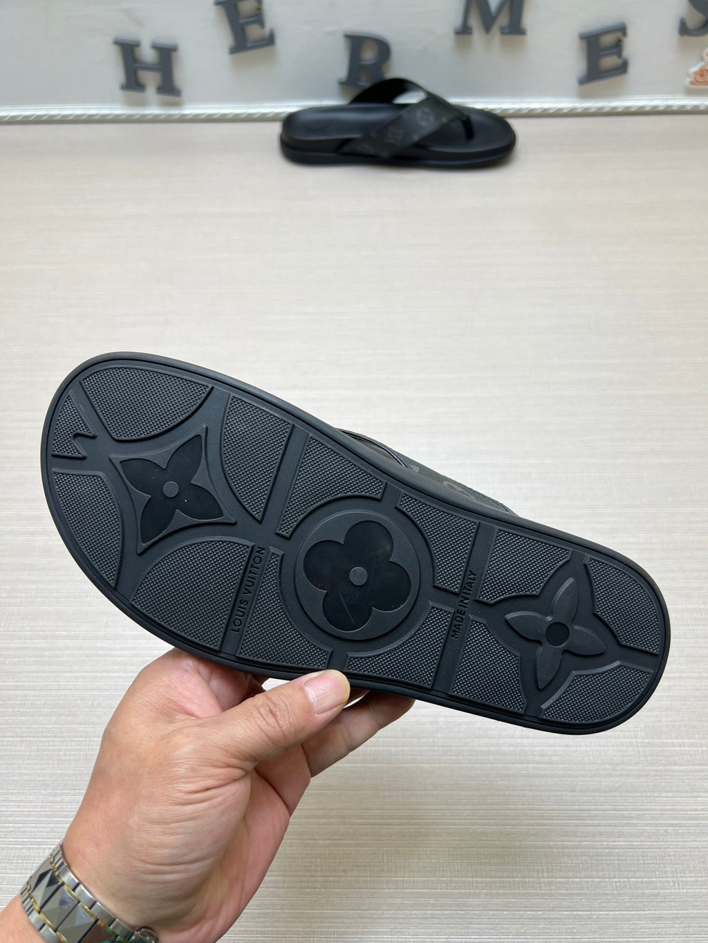 Z5ZE56 Popular slippers