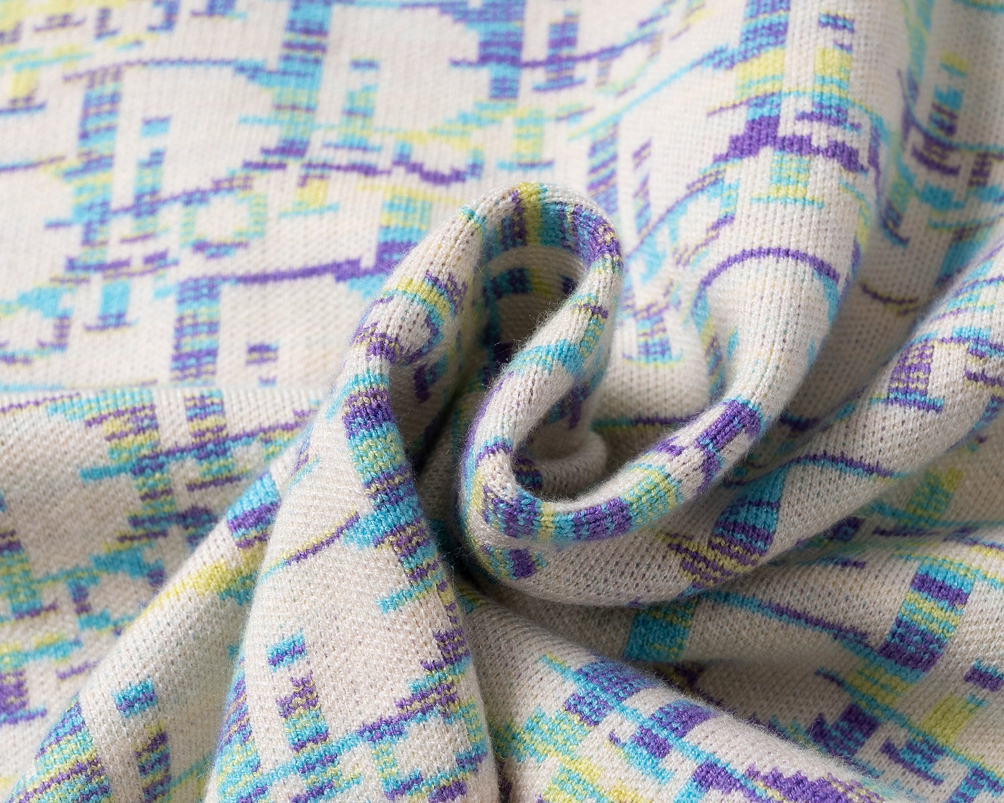 U1Z85D114 Popular Sweaters