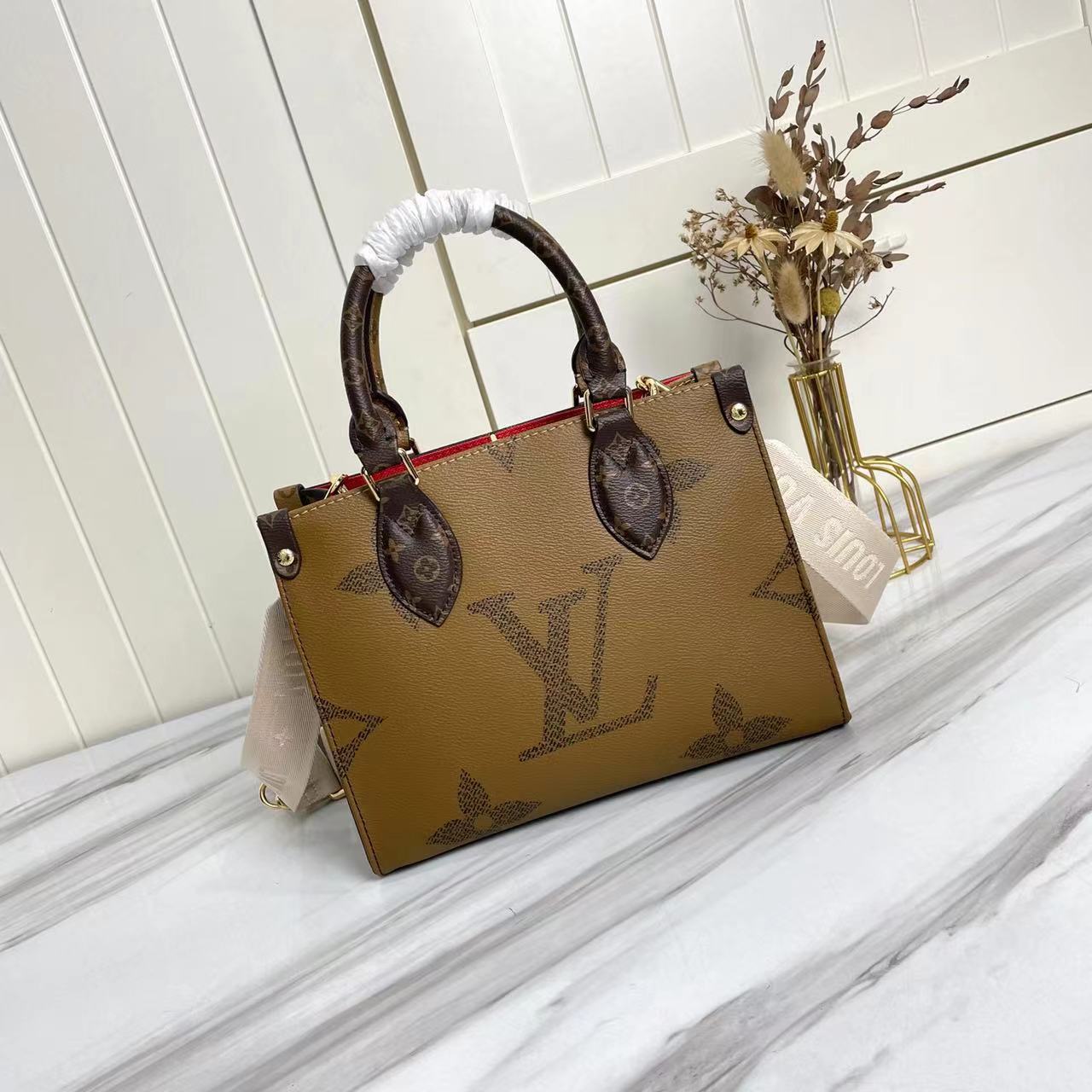 B1X43E65 Popular   leather bag 