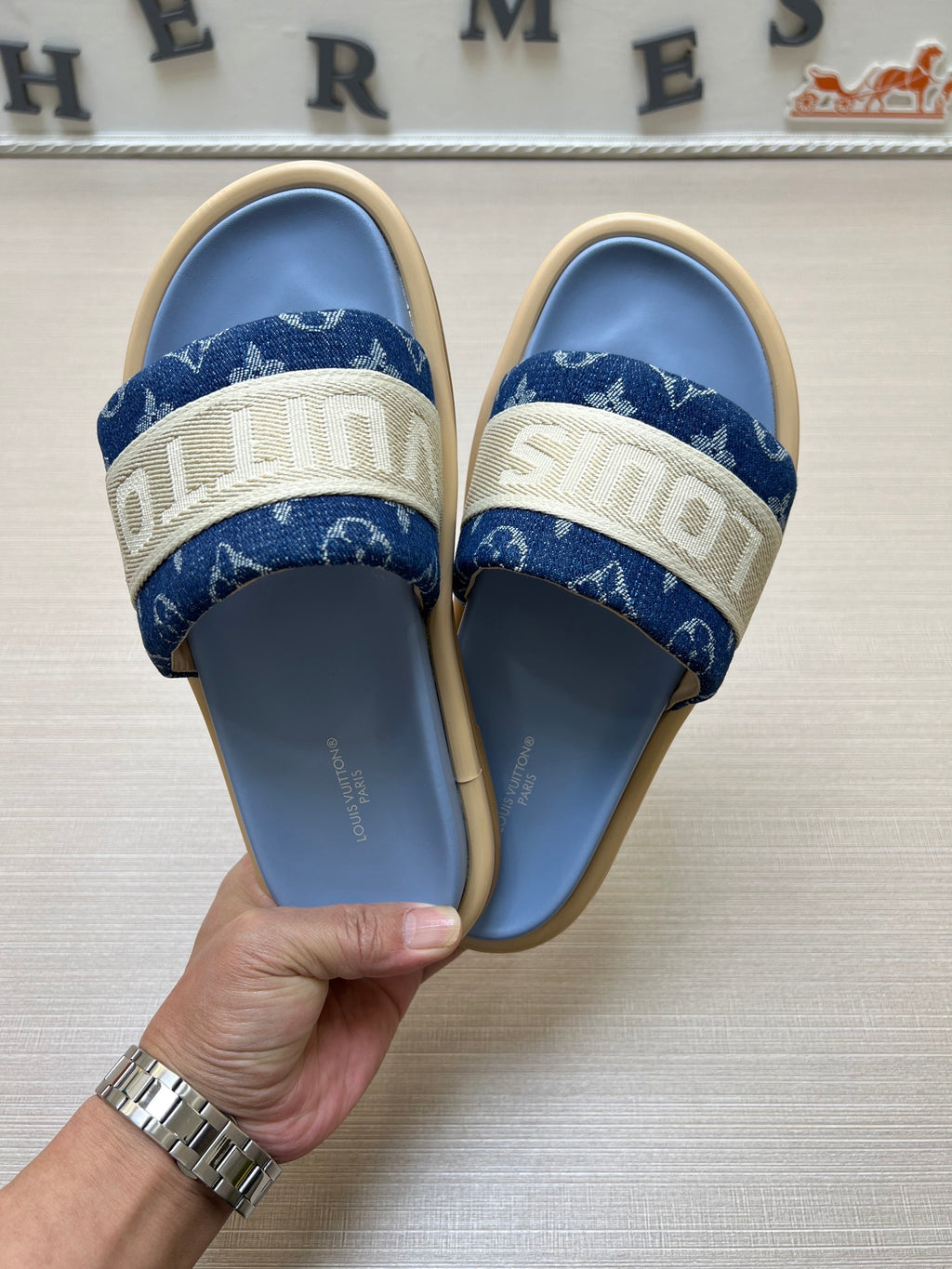 Z5Z35E301 Popular Slippers