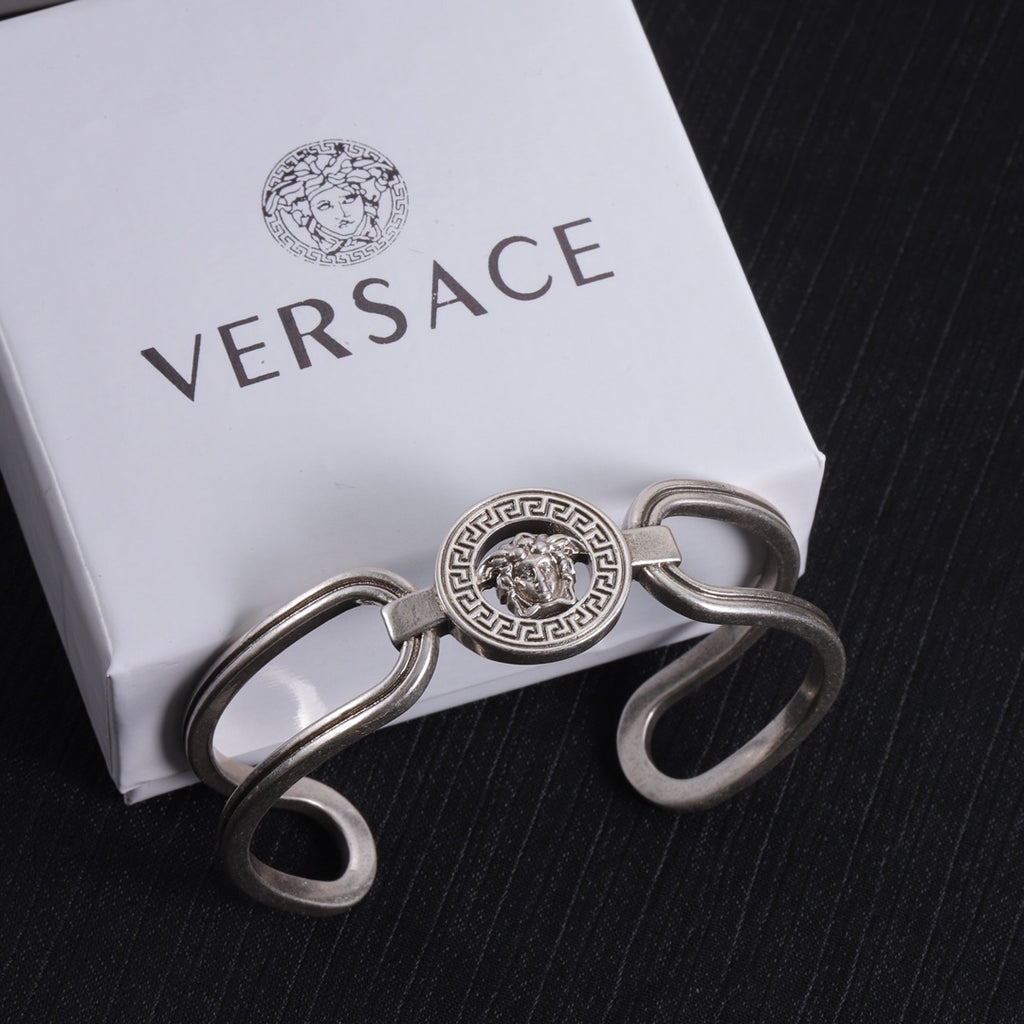 X1Z34V316K  Popular Bracelets