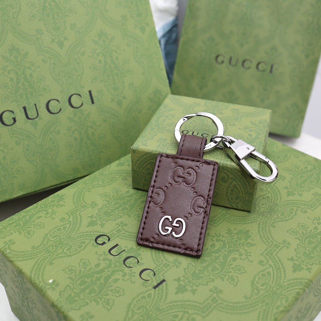 A1Z105B102 Popular bag 's charms accessories