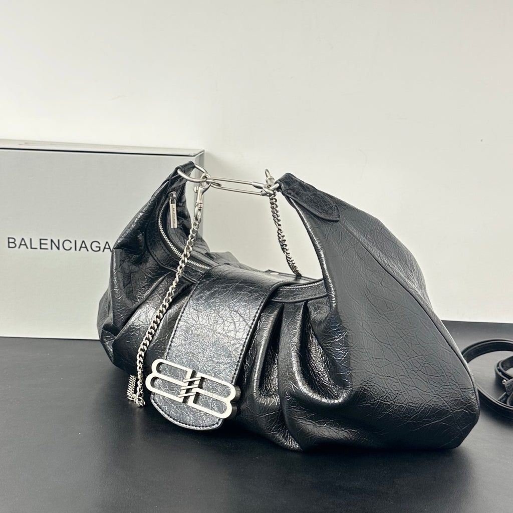 B1P36J120 Popular leather bag