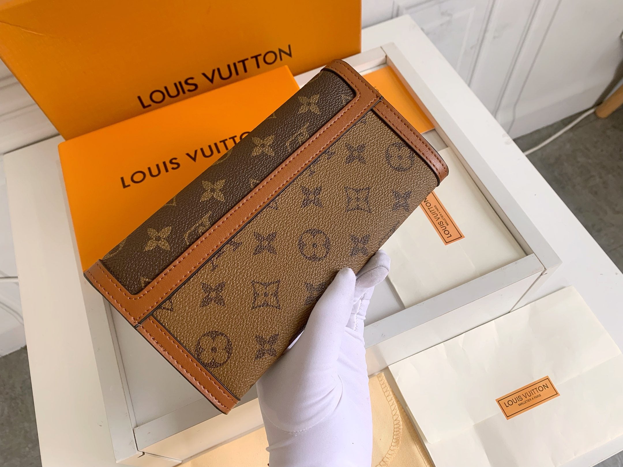 B1N55E33 Popular   leather wallets