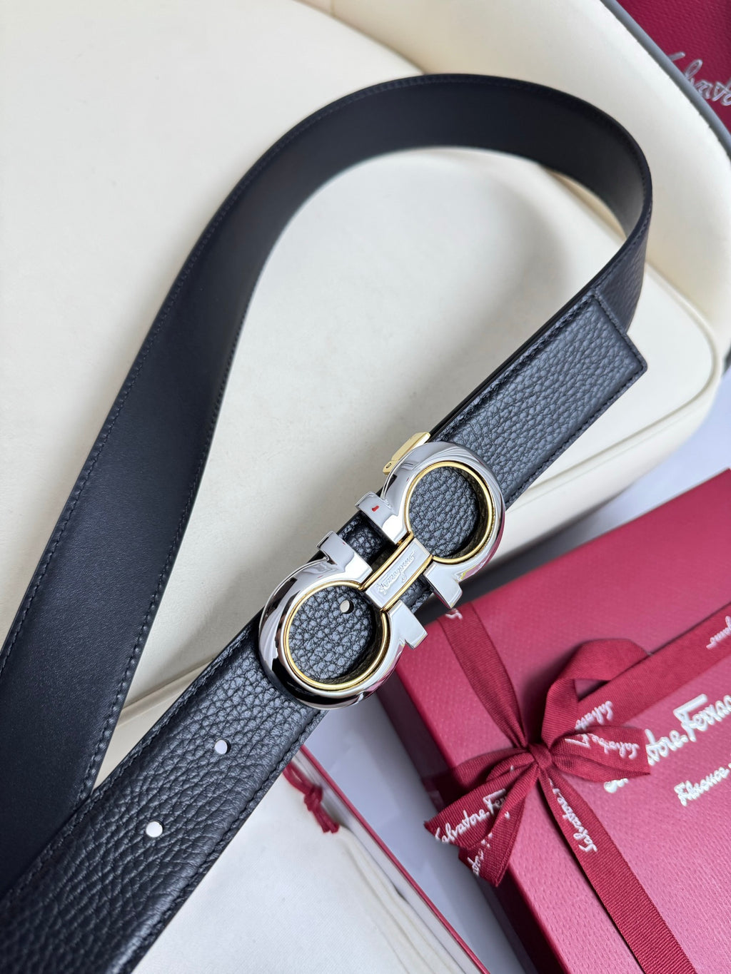 P1Q115A53 Popular High quality belt With full package