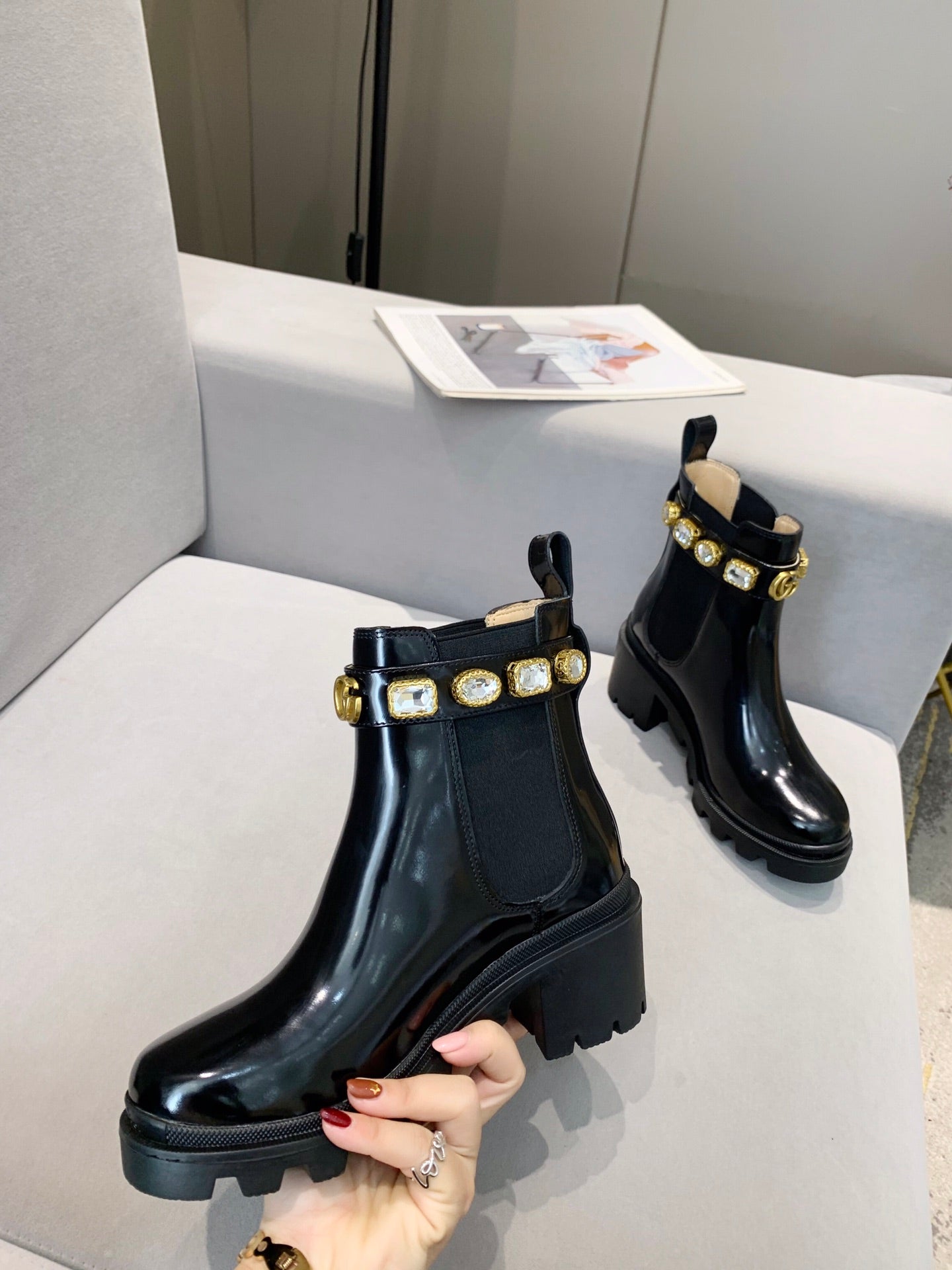 Z2XB194 Popular leather boot (top layer leather lining)