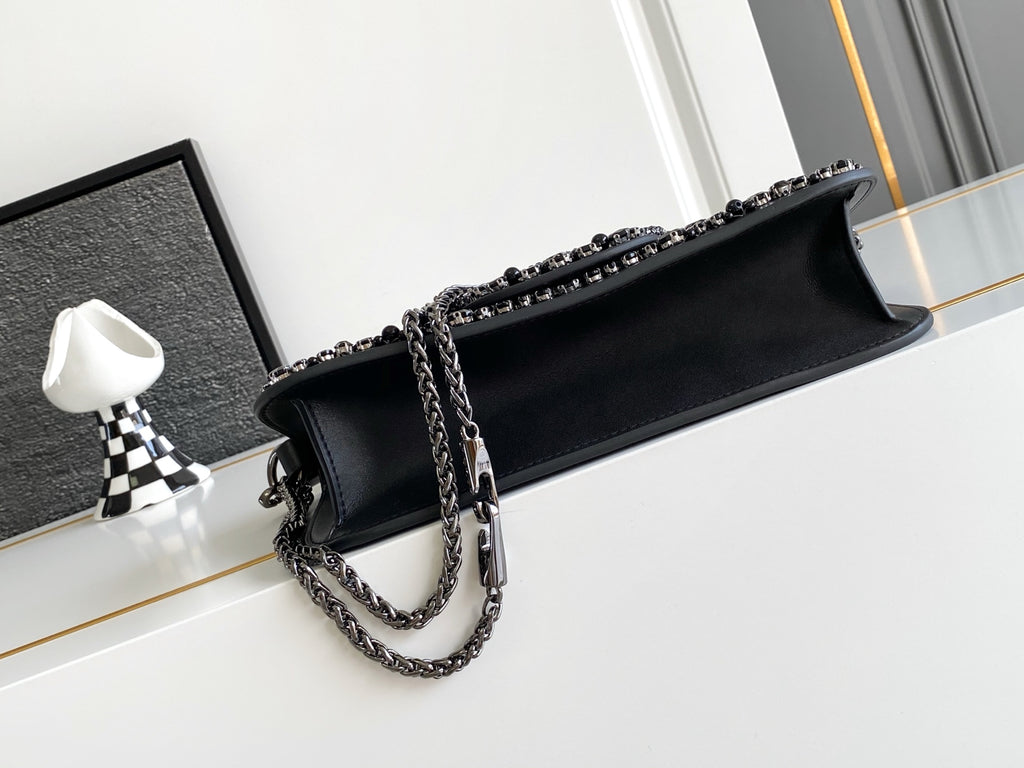 B1P36A74 Popular leather bag