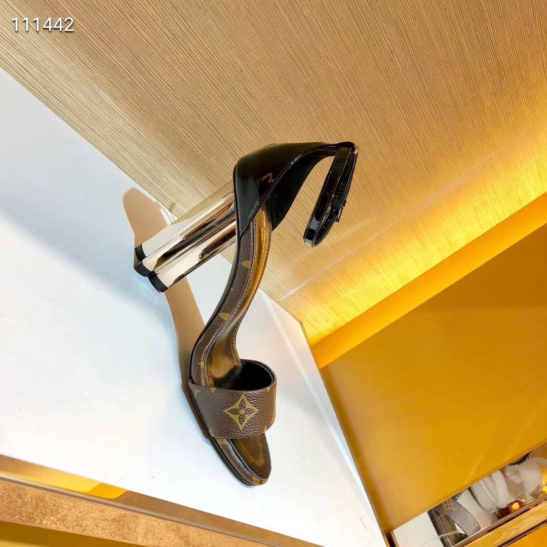 Z2R45E30  Popular leather High heels