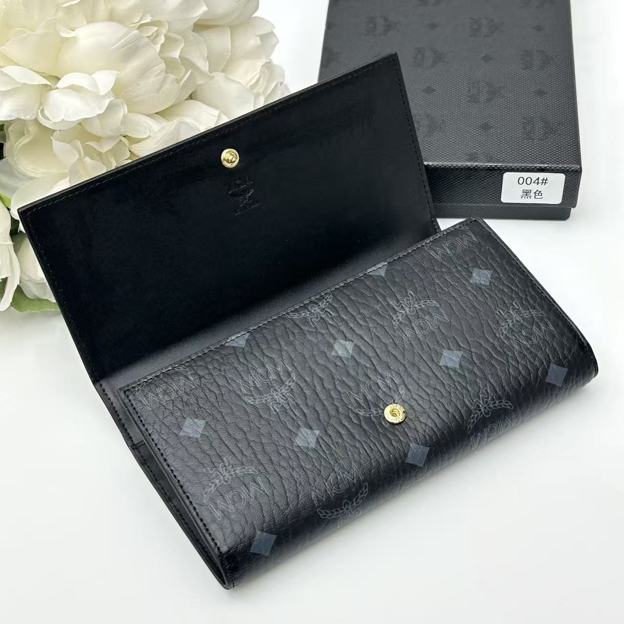 B1N36M14 Popular leather  Wallets