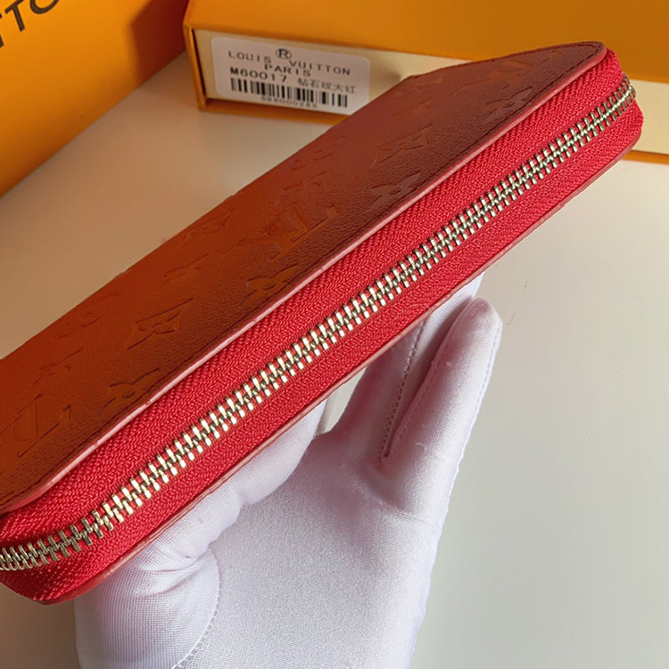 B1P11E06 Popular Leather wallets