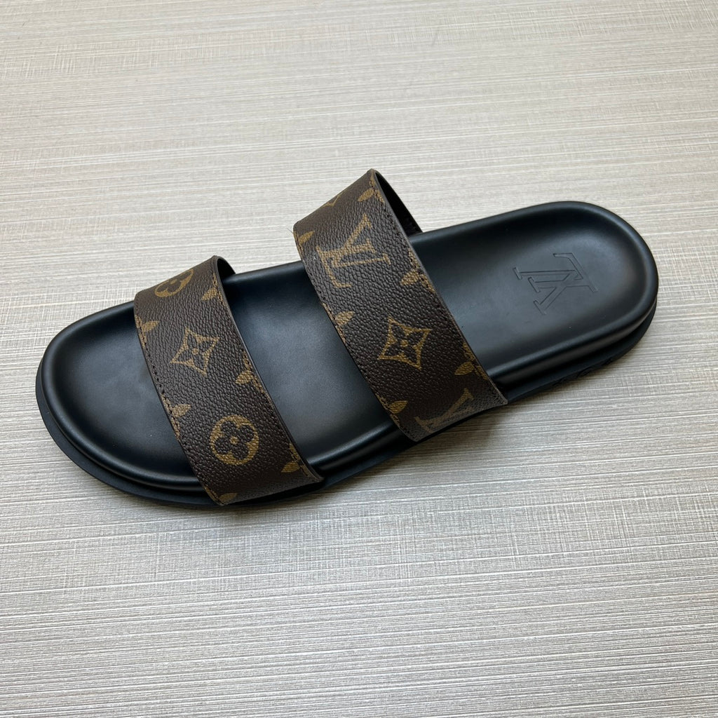 Z5ZE57 Popular slippers