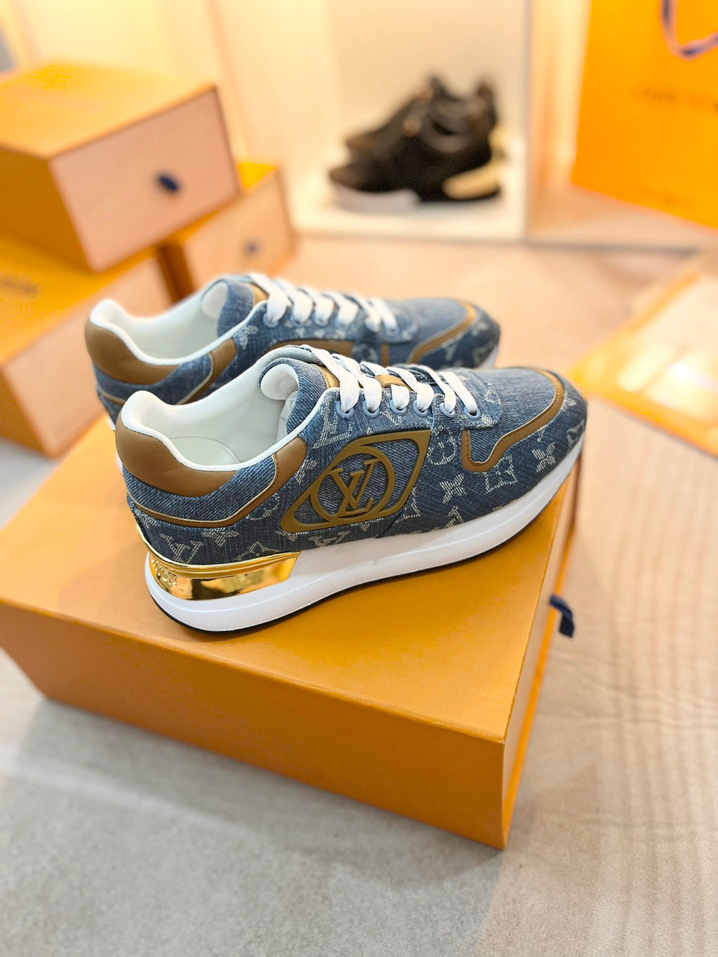 Z2P36E60 Popular high-quality leather Shoes