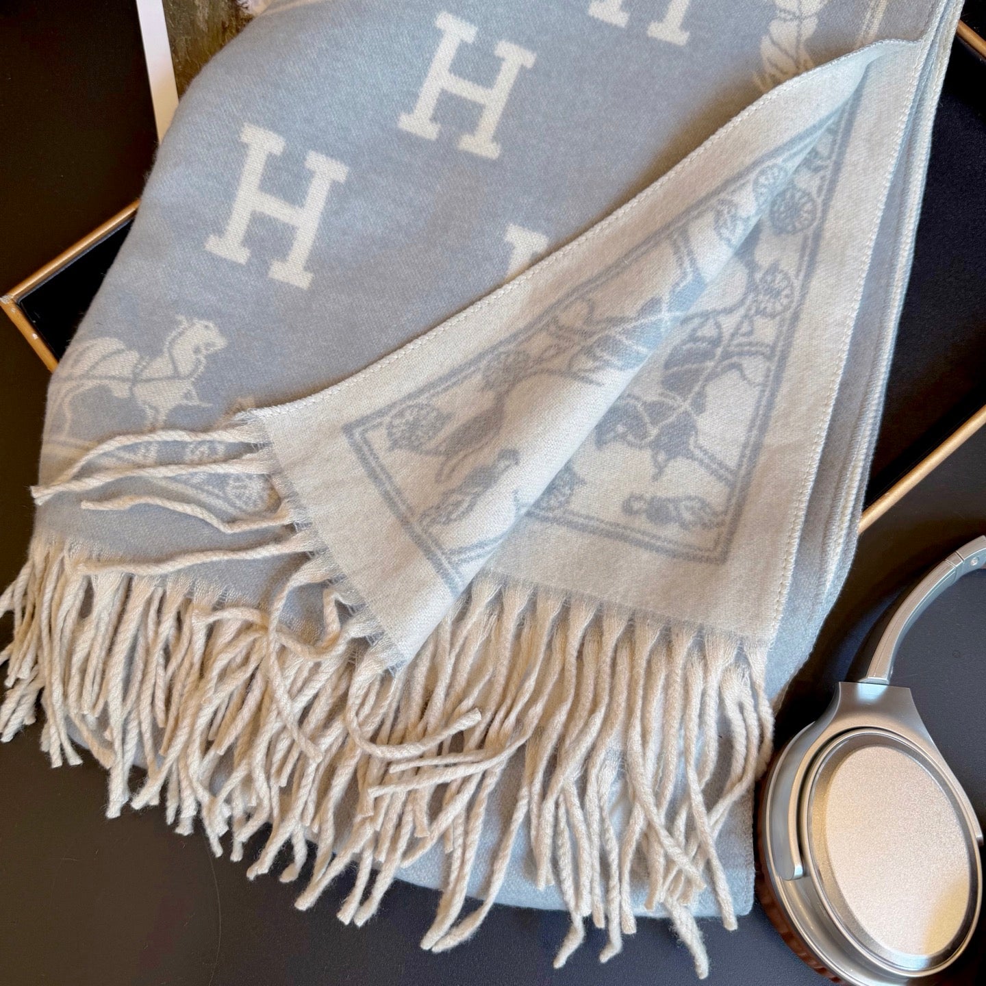 W1R86H23 Popular Winter Scarves