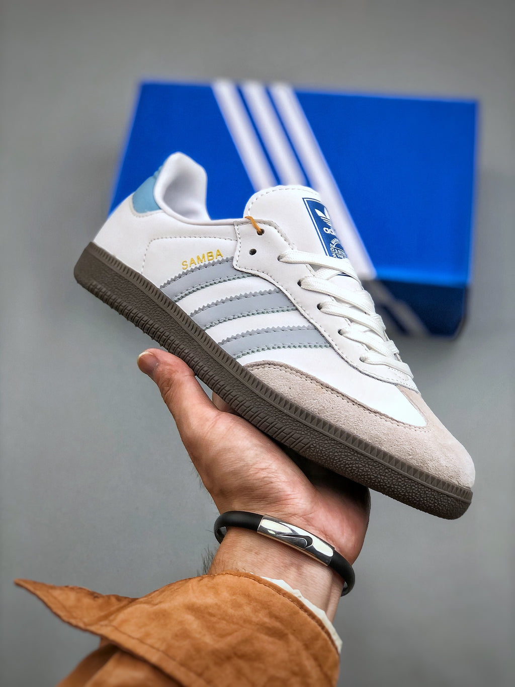Z4Q95A48 Popular  shoes