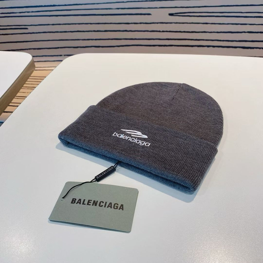 M1R86J93 Popular hats