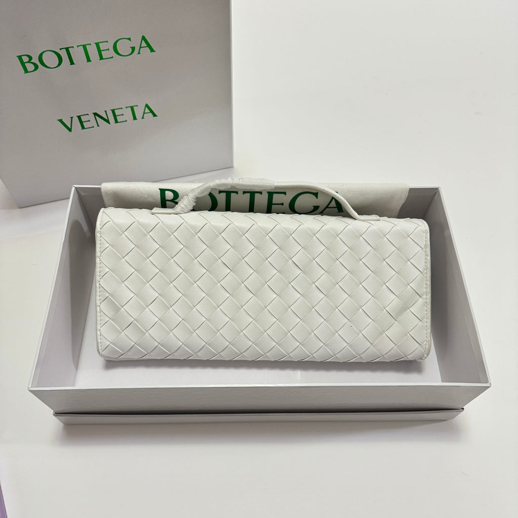 B1X44A380 Popular  leather bag 