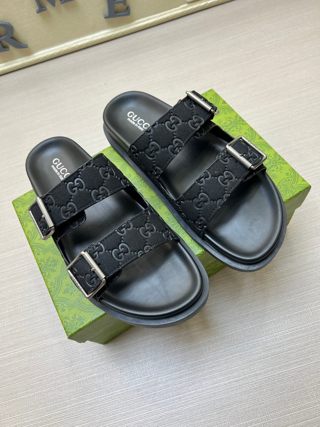 Z5QB15 Popular Slippers