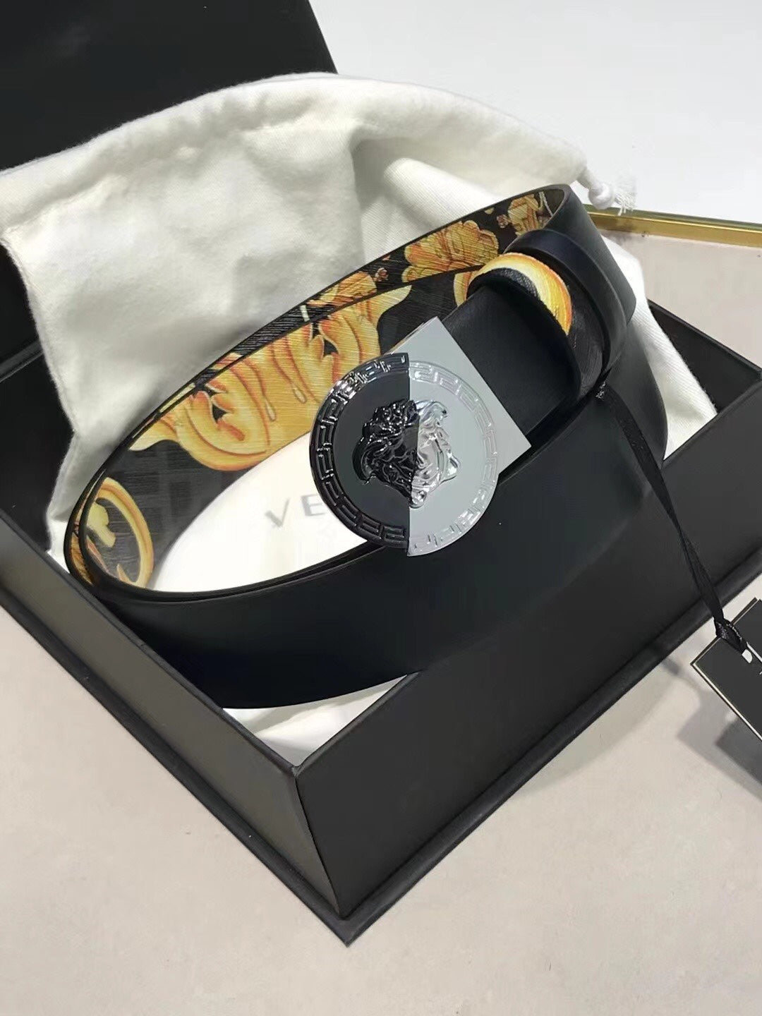 P1Q64V81 Popular   High quality belt With full package
