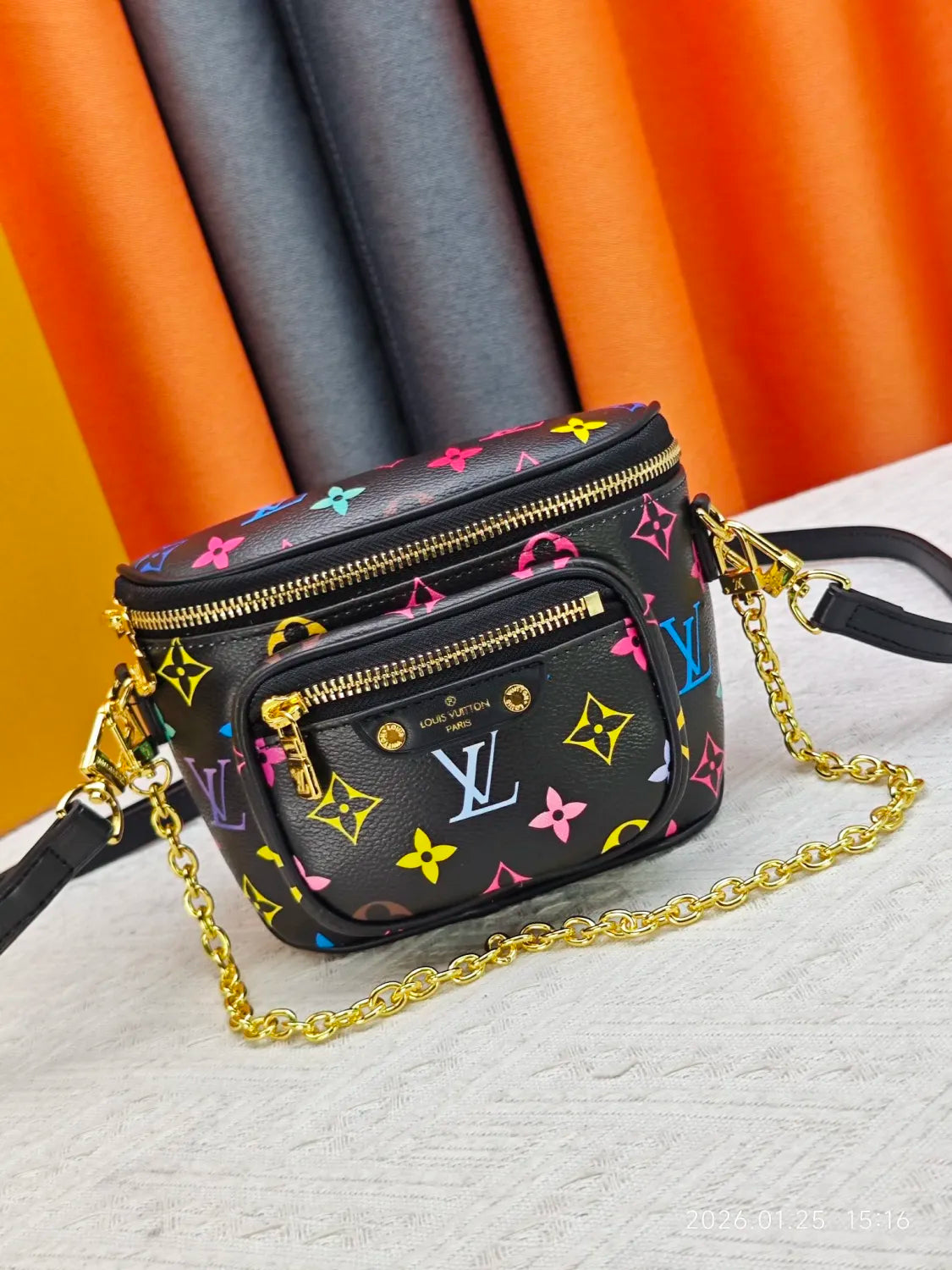 B1P46E76 Popular leather bag