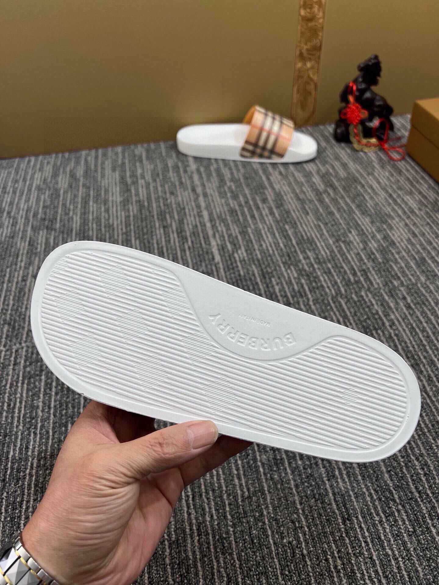 Z5Z35R260 Popular Slippers