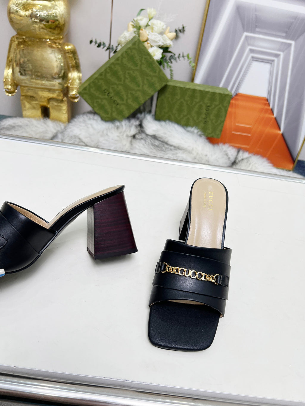 Z2N75B11  Popular leather High heels
