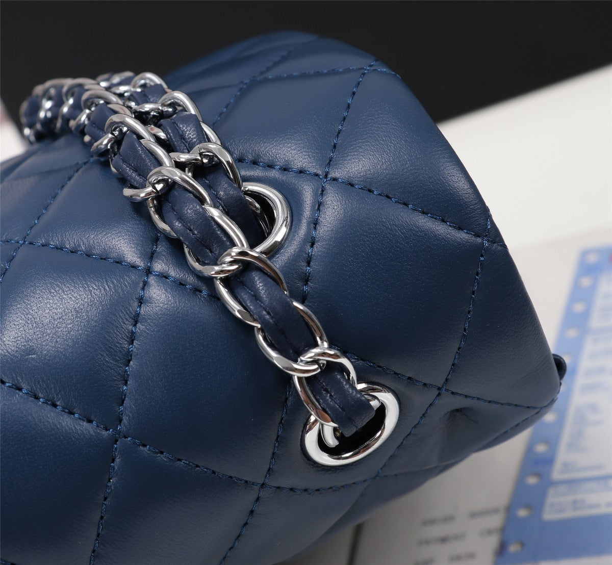 B1X43C97 Popular  leather bag 