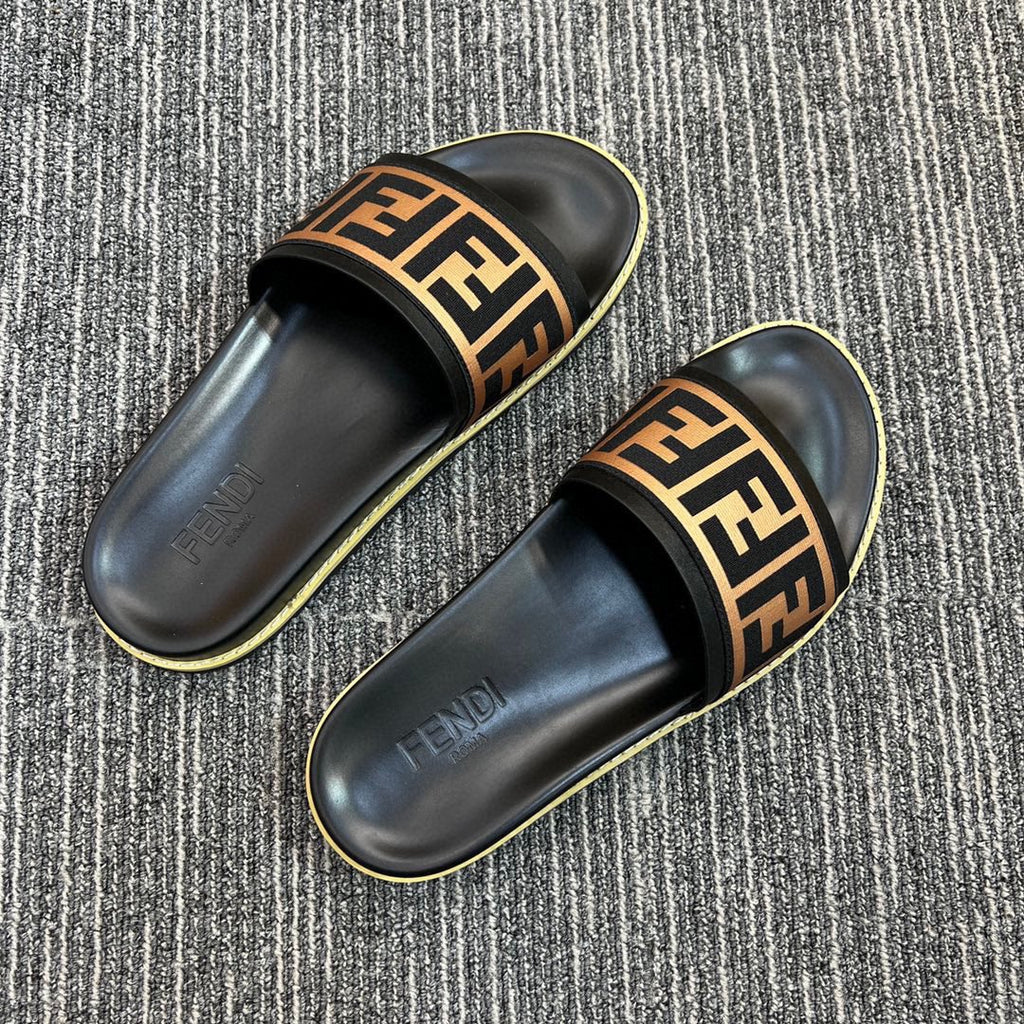 Z5YF111 Popular Slippers