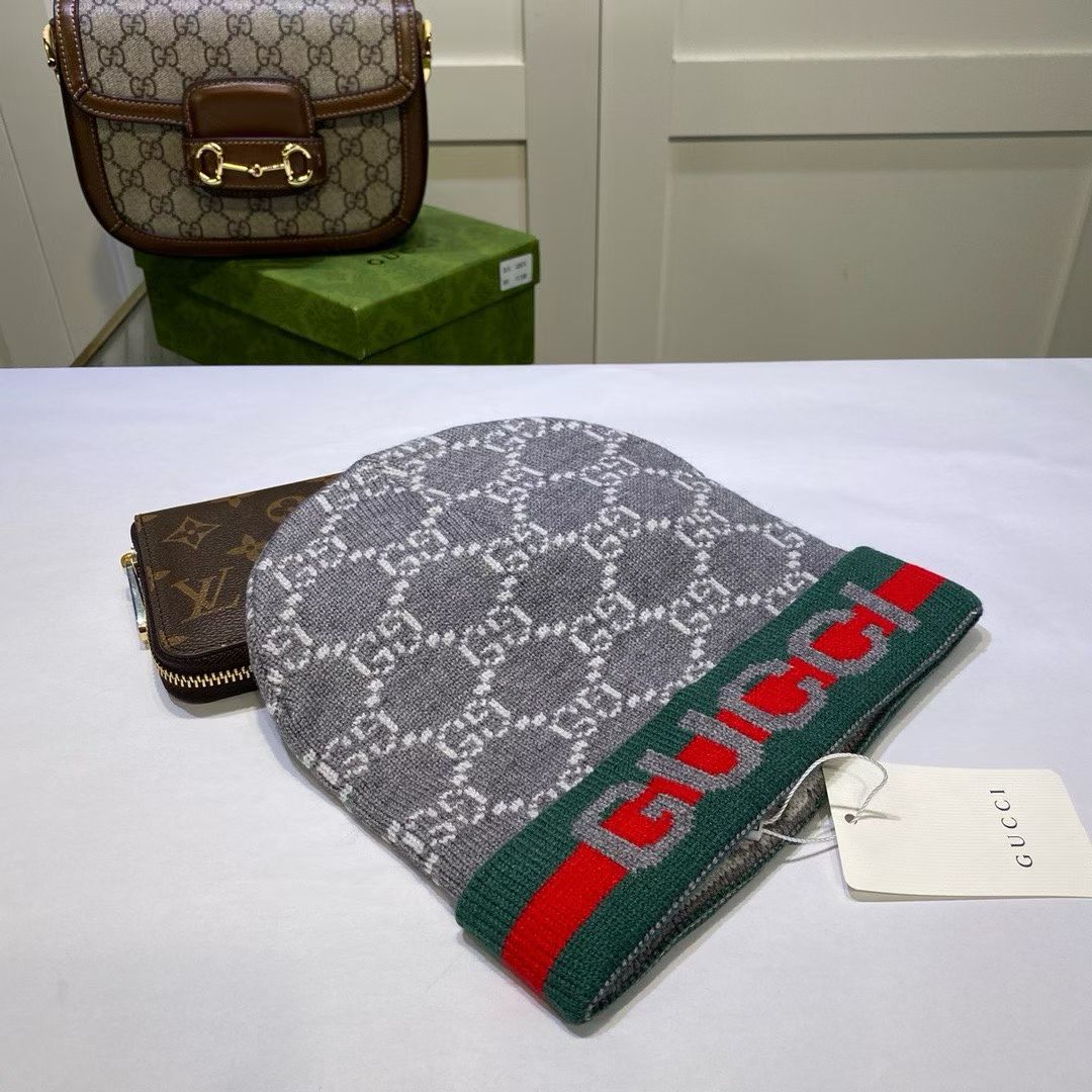 M1R86B72 Popular hats