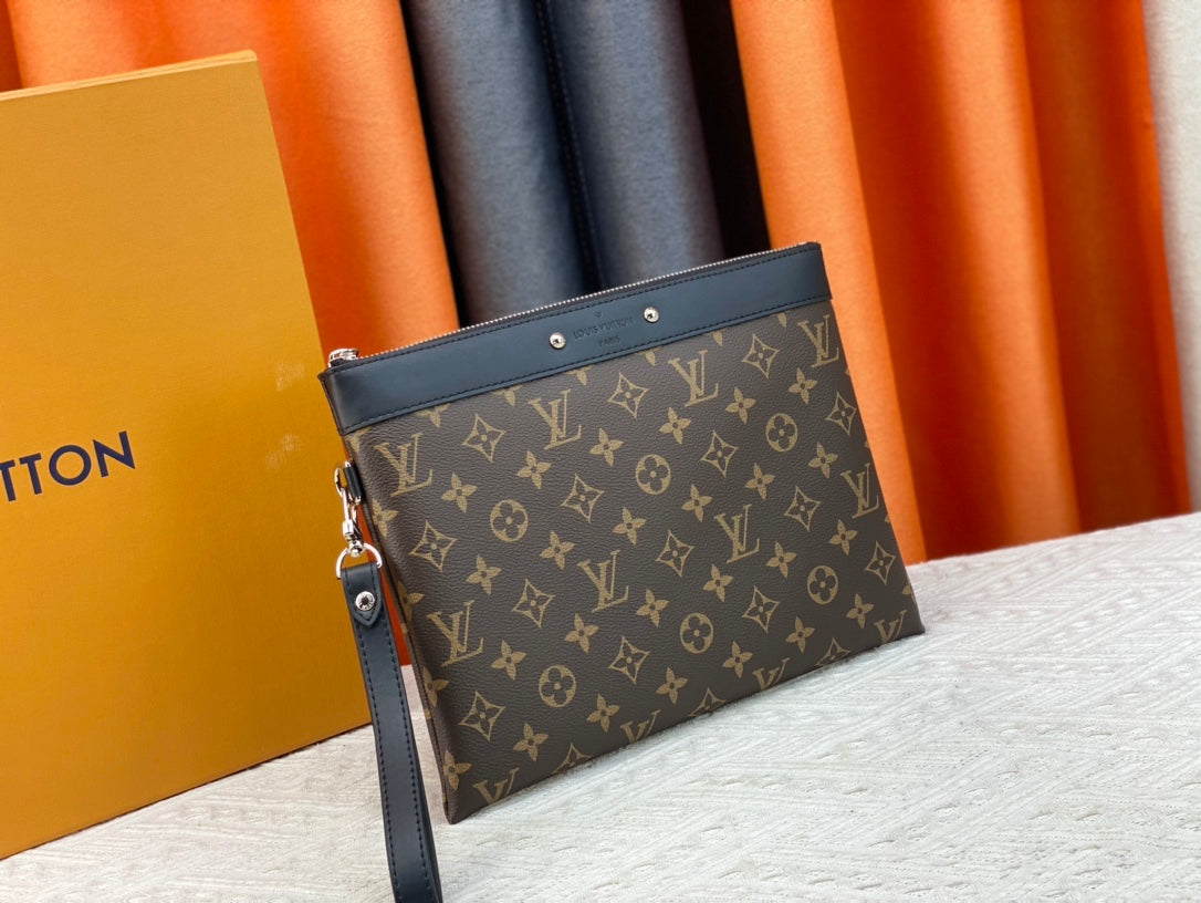B1X44E401 Popular   leather bag