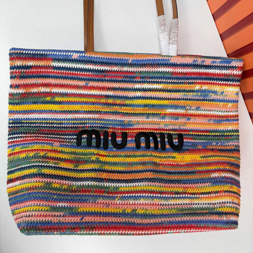 B1P46A165 Popular woven bags