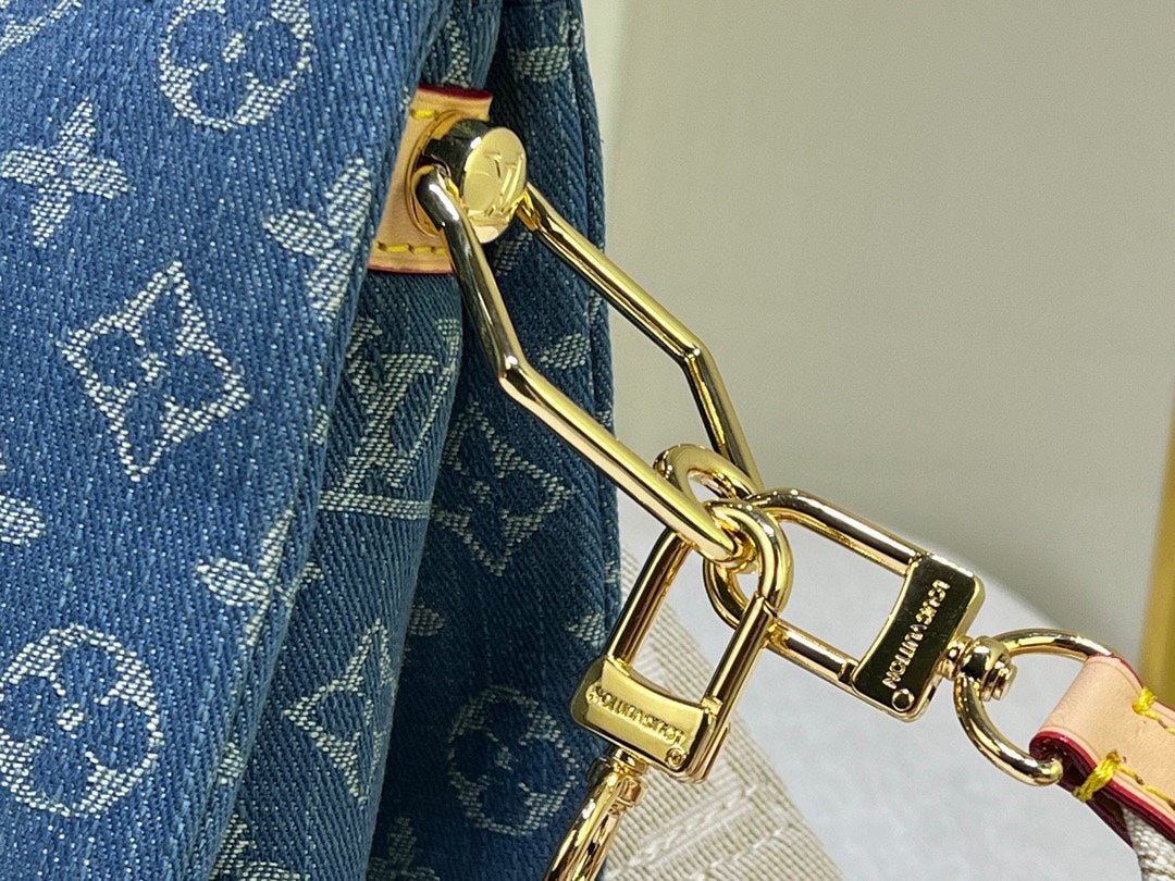 B1E5515 Popular    high quality denim bag