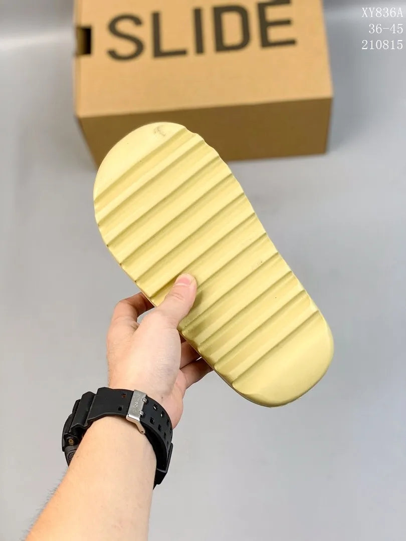 Z4R85A12  Popular shoes