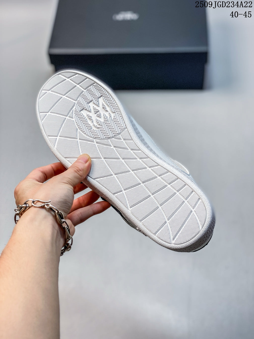 Z4Q95A64 Popular Shoes